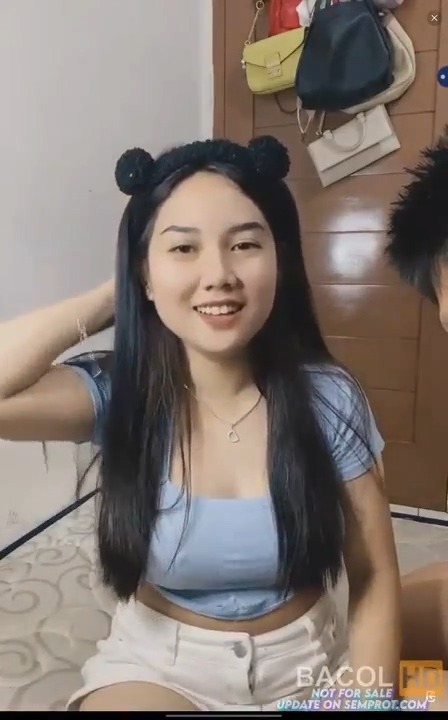 Cantik Amat Kak Susi Live Jadi Bahan Coli